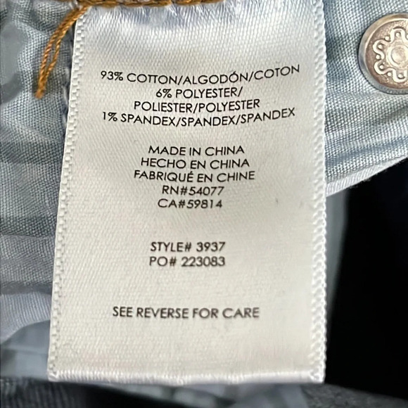 Cabi Slim Boyfriend Jeans in Celebrity Star Wash - Size 2 - Picture 6 of 7